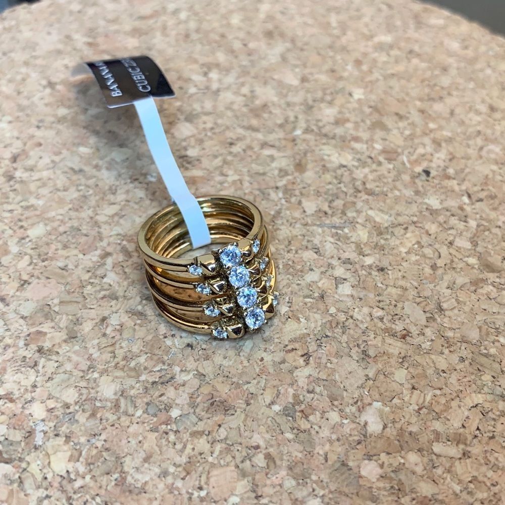 Banana Republic Gold Stacked Ring